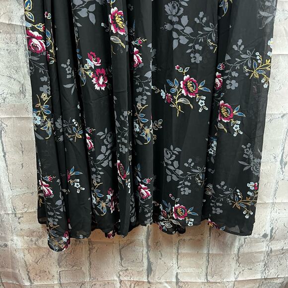 Torrid Womens Black Floral Chiffon Flare Maxi Skirt Size 0 / L - Picture 6 of 10